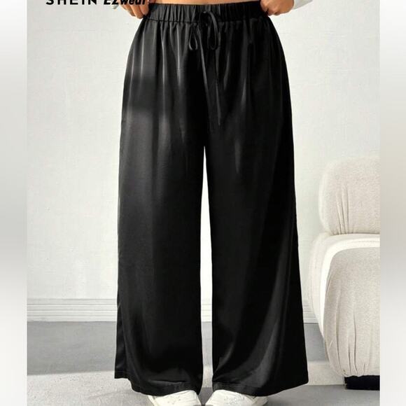 SHEIN Black Satin Wide Leg Pants - Picture 1 of 6